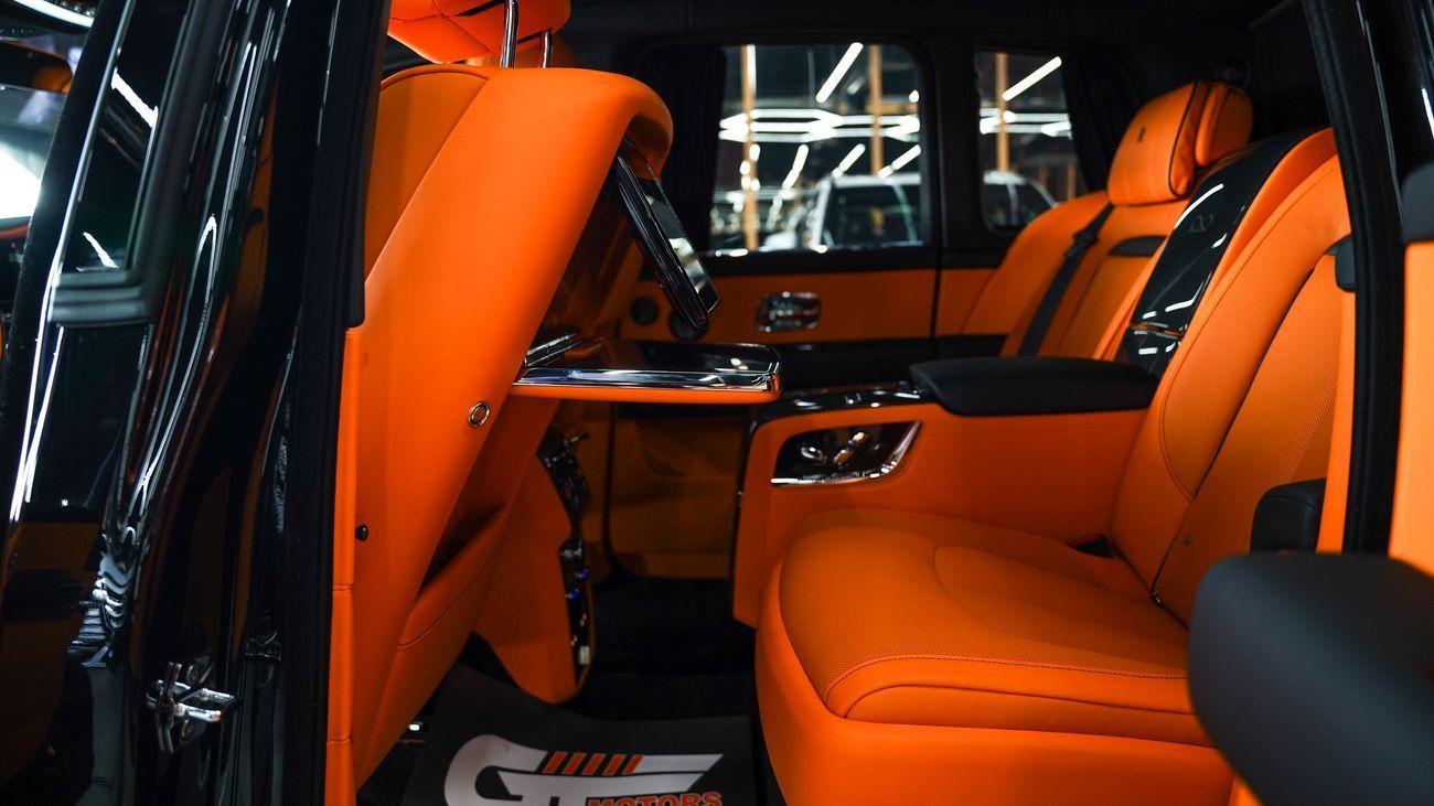 Rolls-Royce Cullinan 2025 ROLLS ROYCE CULLINAN | BLACK BADGE | | FULL OPTION