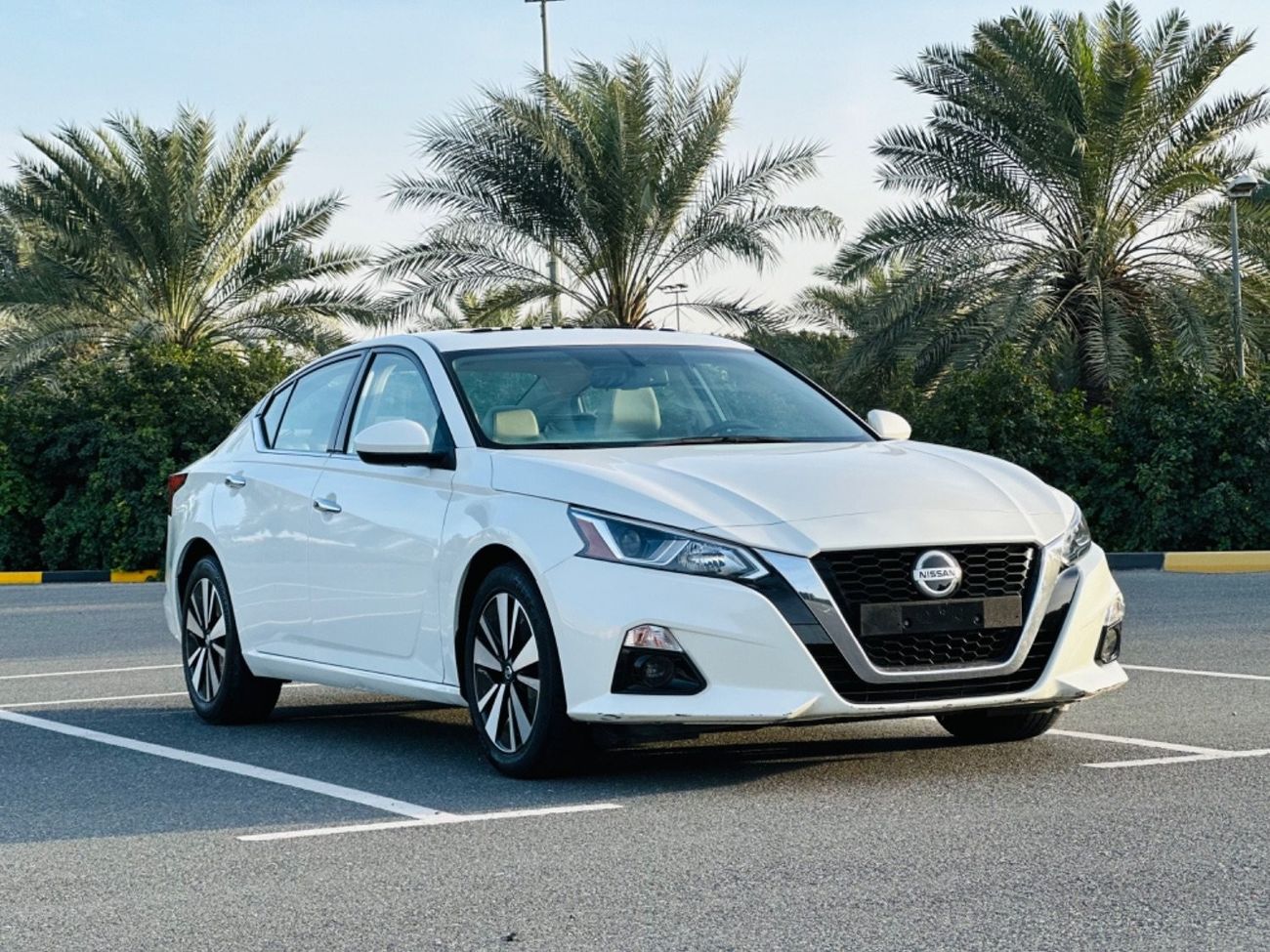 Nissan Altima SL NISSAN ALTIMA MIDEL 2021 GCC SPACE FULL OPTION