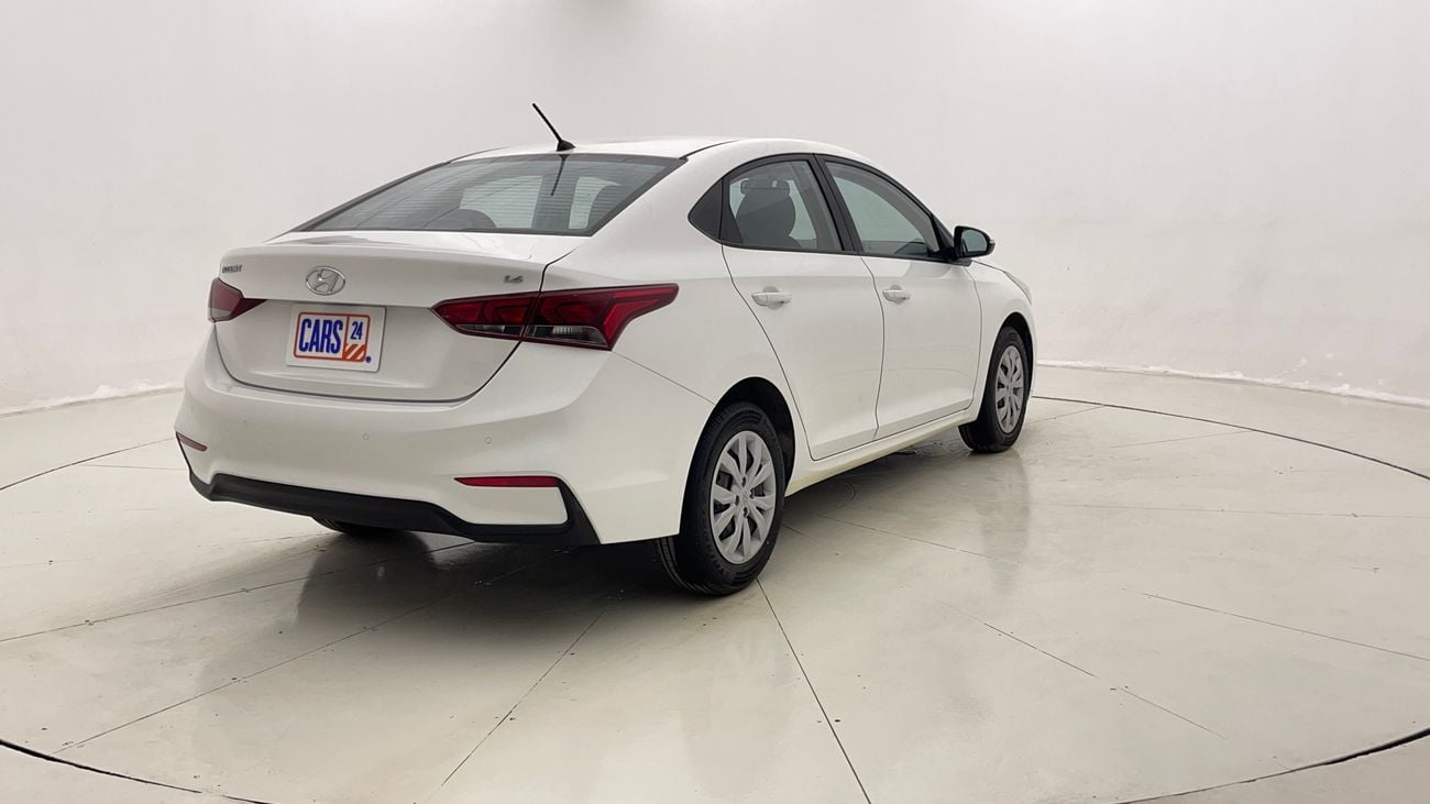 Hyundai Accent SMART 1.6 | Zero Down Payment | Home Test Drive