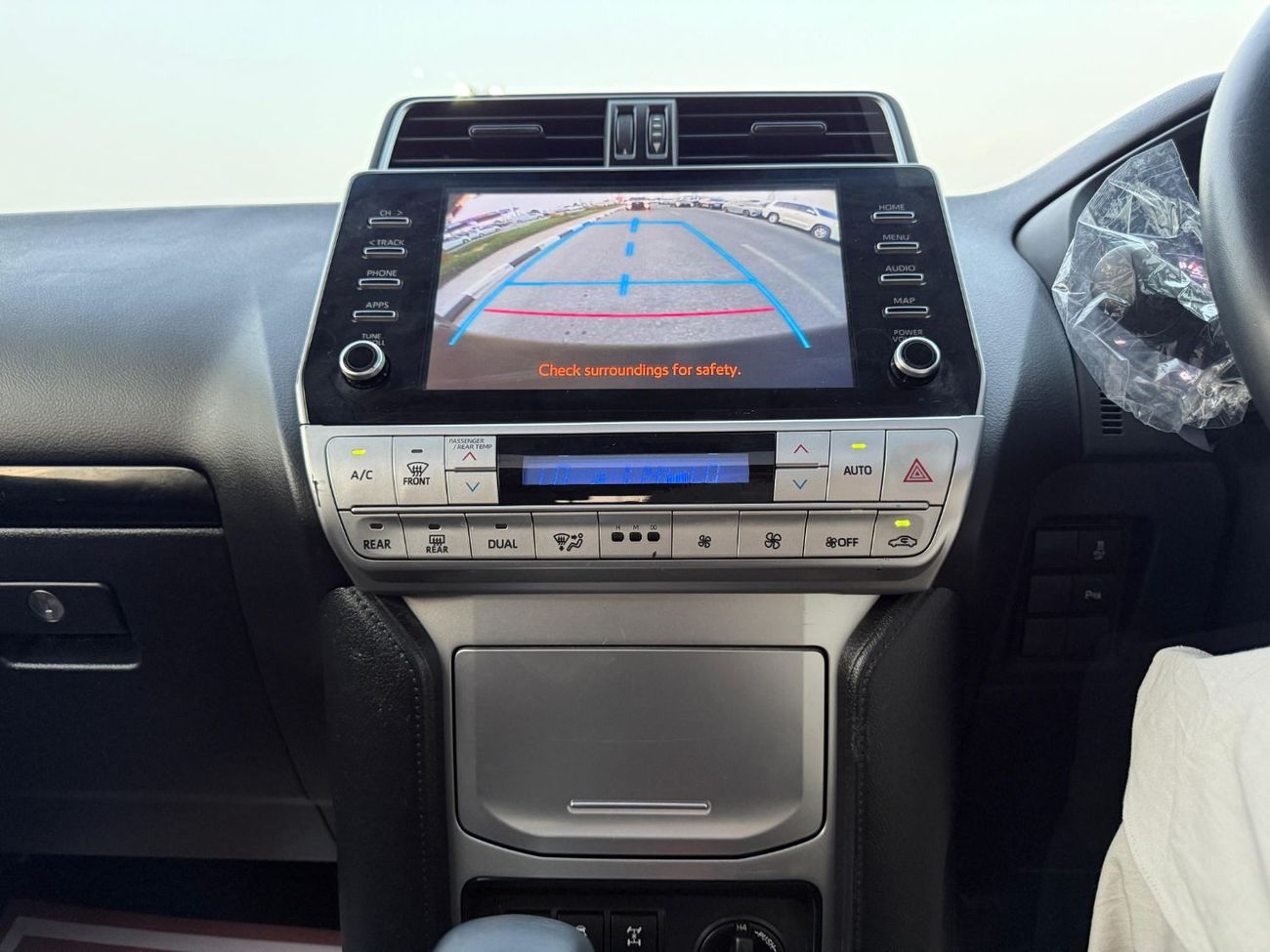 Toyota Prado Toyota Prado 2022 black 7 seaters 4x4 RHD diesel engine 2.8L full option