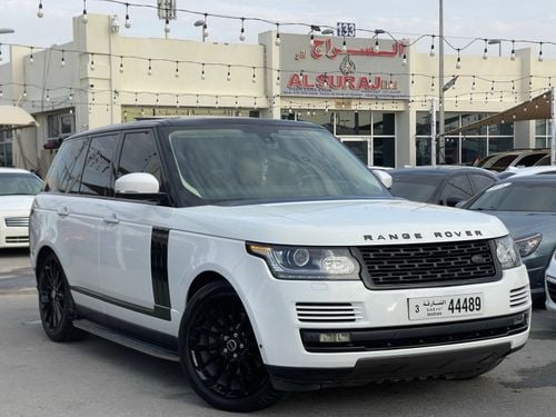 لاند روفر رينج روفر موديل 2014 ، خليجي ، فل اوبشن ، فتحة سقف بانوراما ، 8 سلندر ، ناقل حركة اوتوماتيك ، Kit بلاك ايديشن