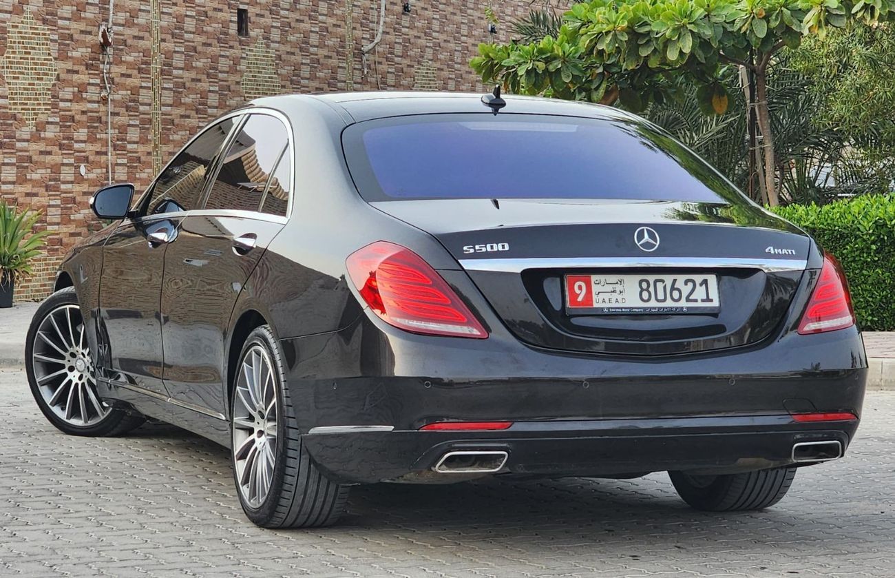 مرسيدس بنز S 550
