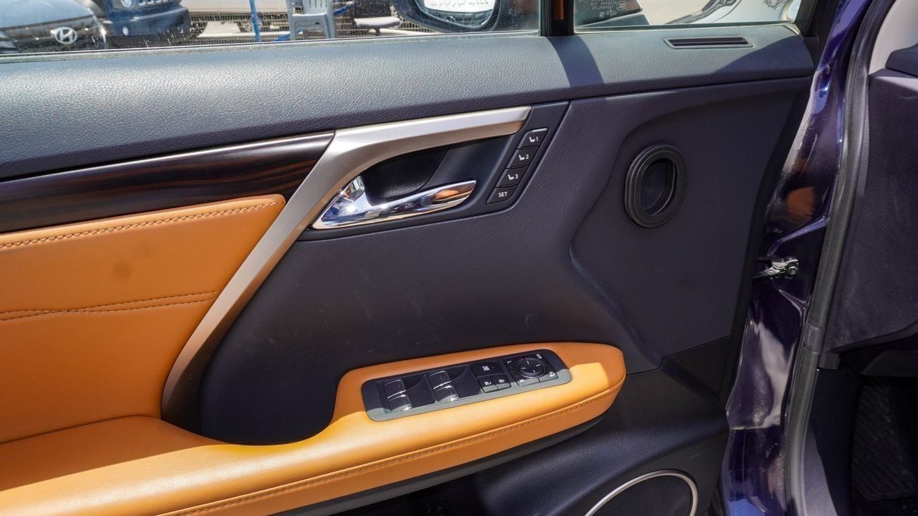 Lexus RX450h Premier 3.5L Hybrid DUBAI REGISTRATION - 2022 LEXUS RX450H – Power, Space Style for Every Journey!