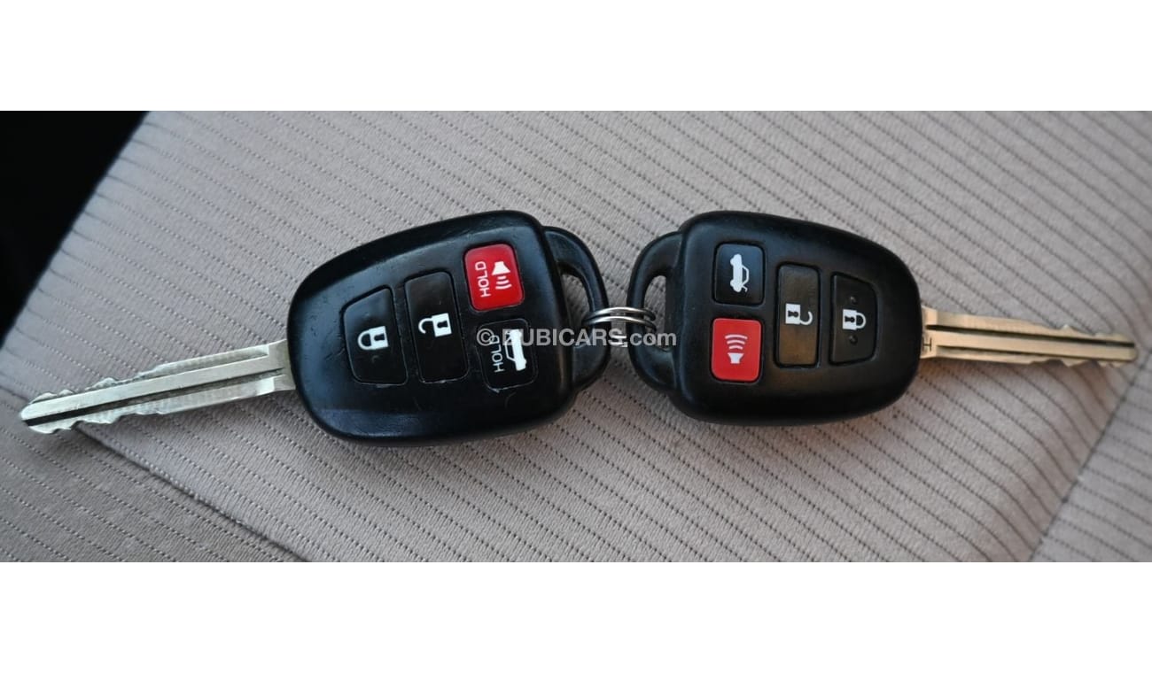 Toyota Corolla SE GCC EXCELLENT CONDITION WITHOUT ACCIDENT 2014 1.6