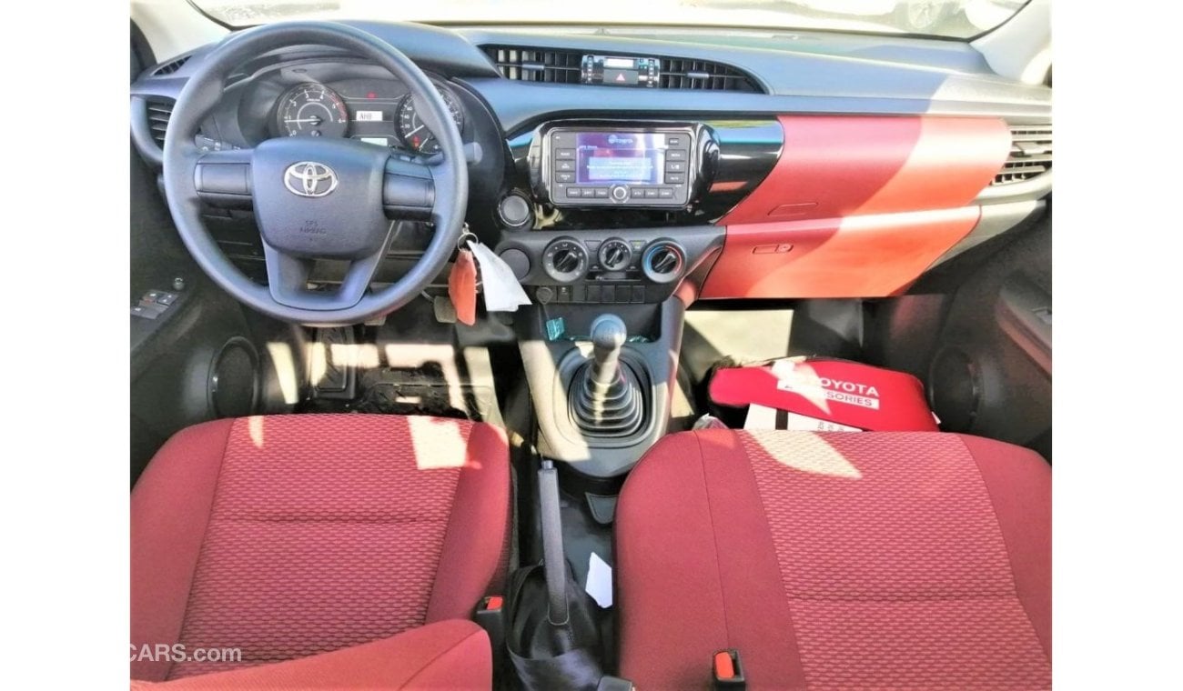 تويوتا هيلوكس Toyota Hilux 2.4 singel cap