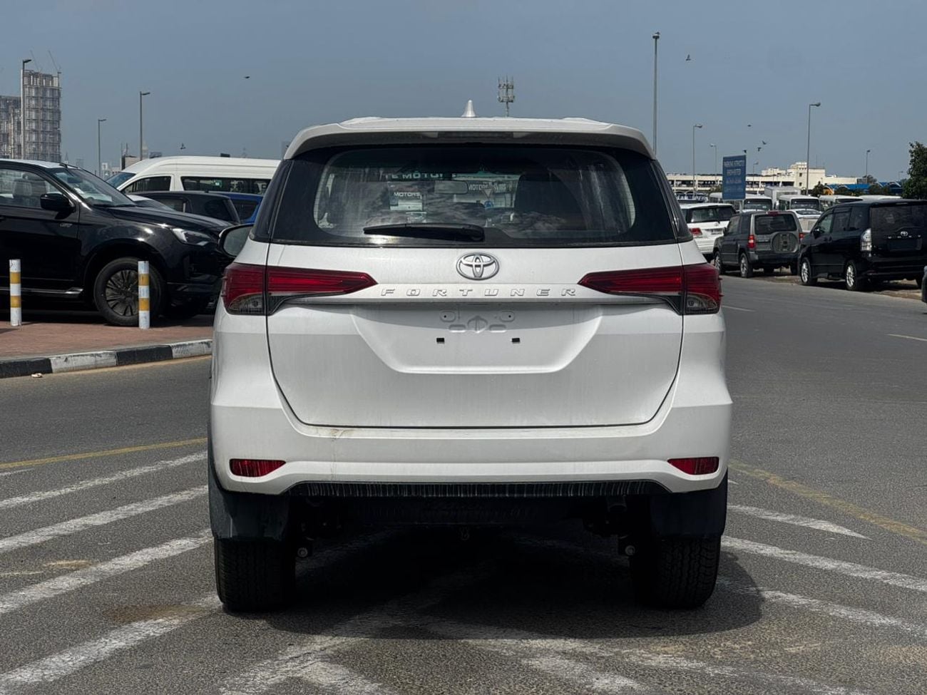 Toyota Fortuner 2026 TOYOTA FORTUNER 2.4L DIESEL A/T