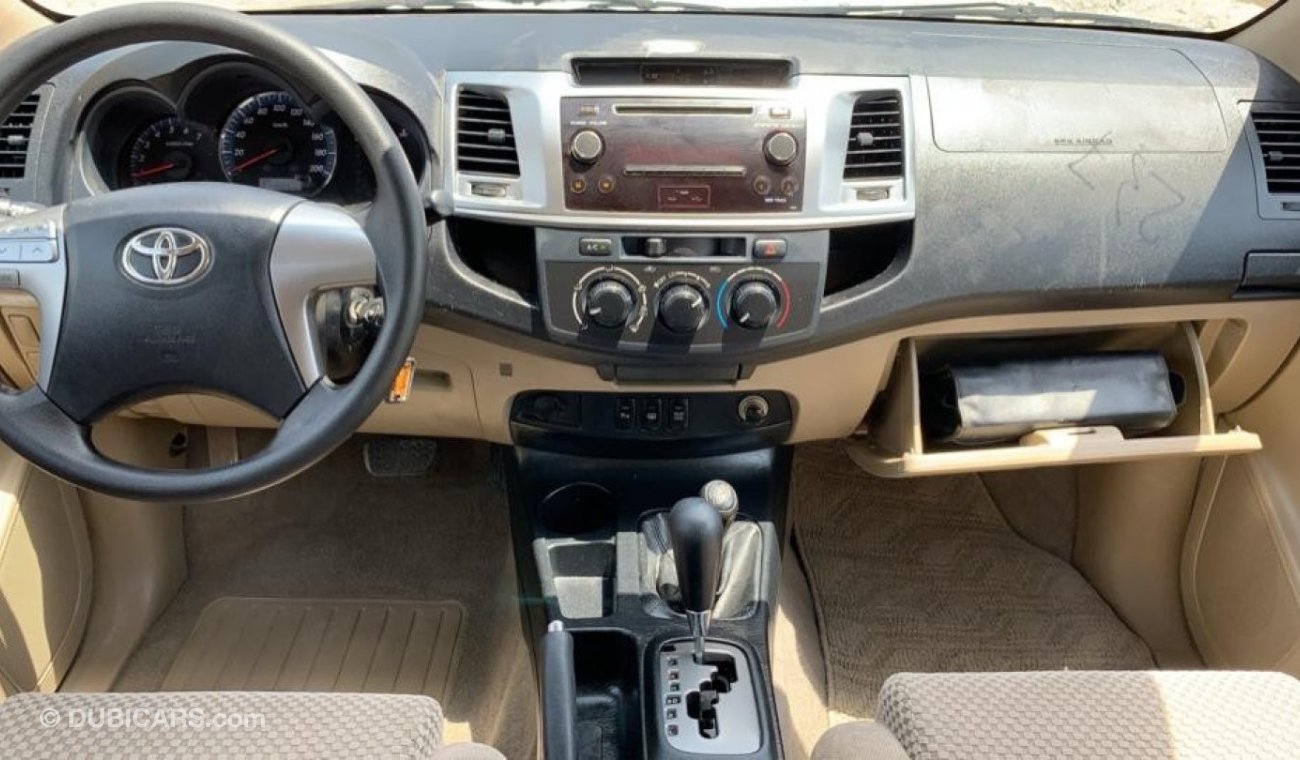 Toyota Fortuner 2014 V4 4x4 Ref#237