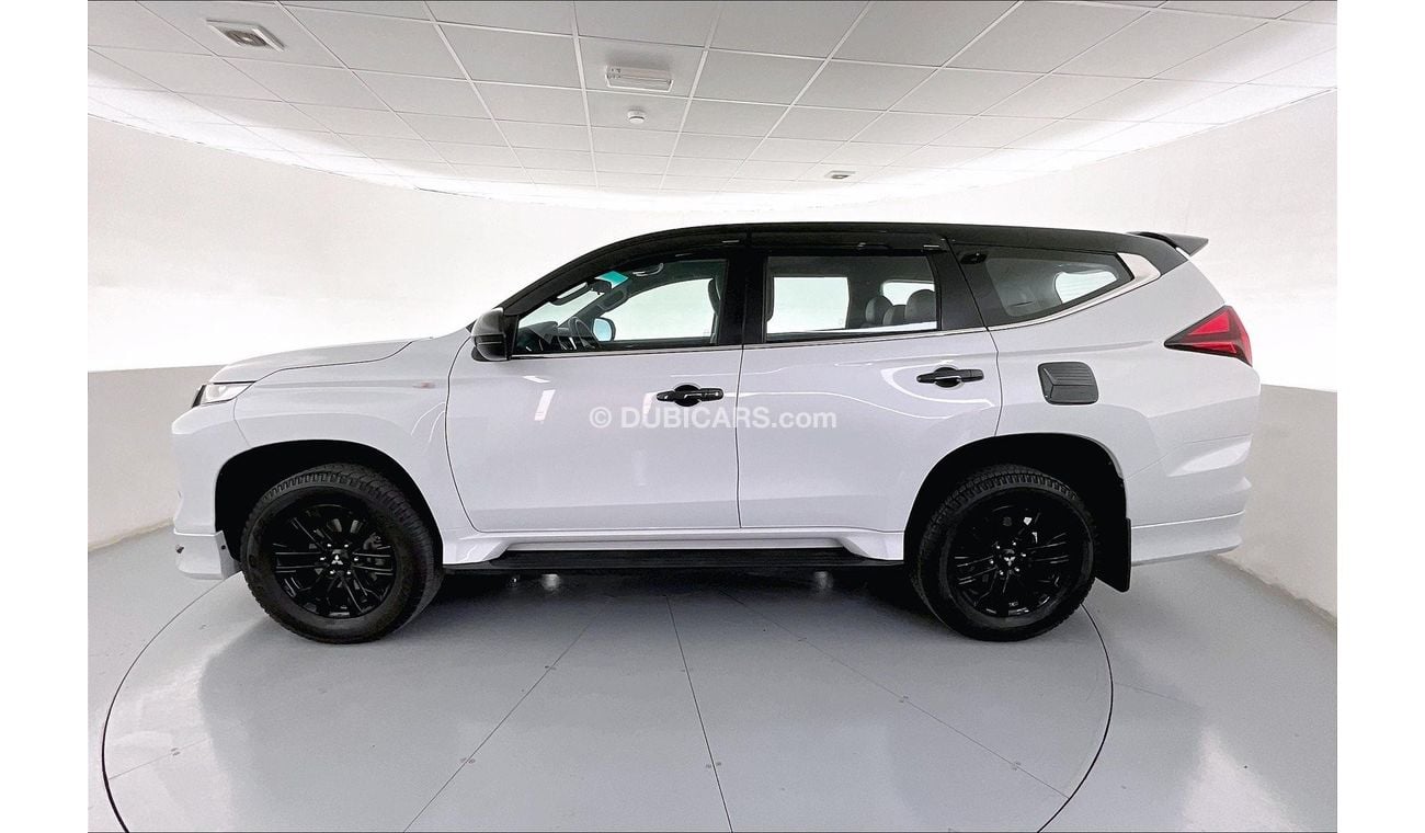 Mitsubishi Montero Signature