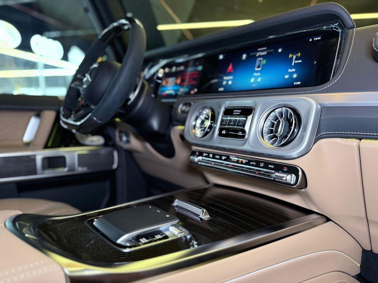 Mercedes-Benz G 63 AMG G63 AMG 2025 DOUBLE NIGHT With AMG Performance/ GCC / 5 YEARS WARRANTY