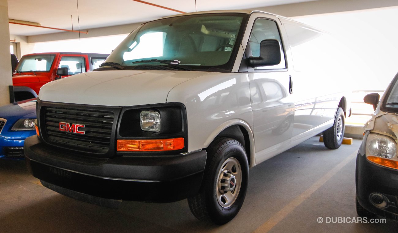 GMC Savana