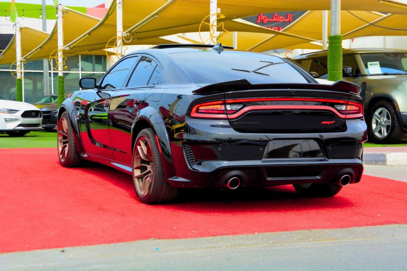 Dodge Charger SRT Hellcat 6.2L (717 HP)THE BEST IN THE MARKET/2022/TOP CLEAN