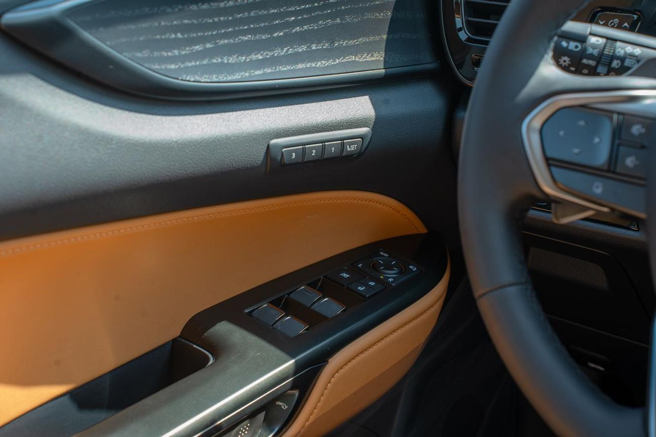 لكزس NX350 لكزس NX350 Premier 2.4L