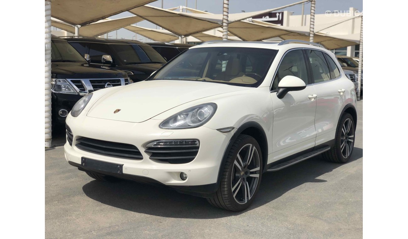 Porsche Cayenne S خليجي مالك واحد تشيكات وكالة بانوراما فول اوبشن