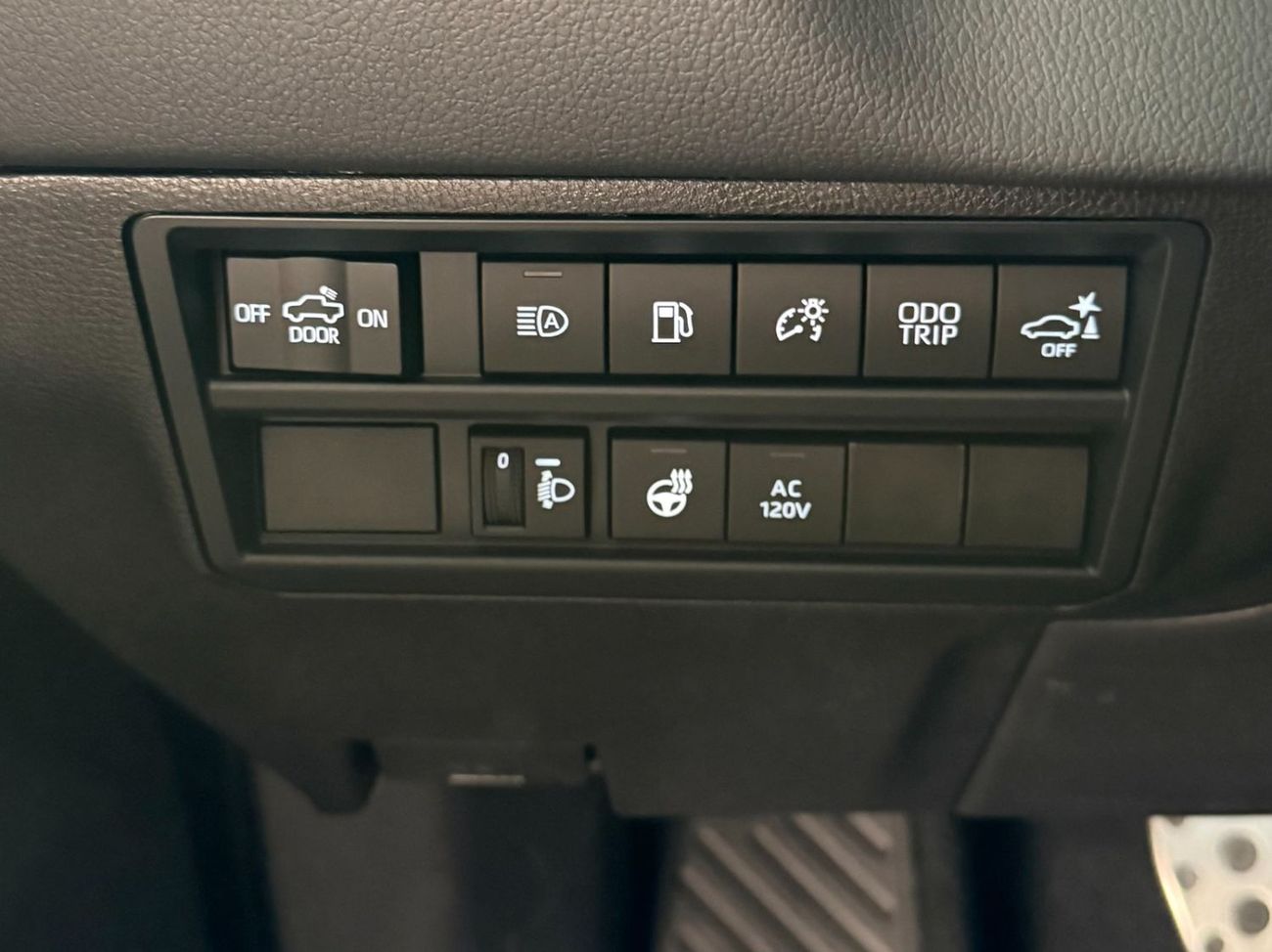 Toyota Tundra TUNDRA LIMITED TRD OFF ROAD 3.4 I-FORCE HYBRID PANORAMA CREW MAX