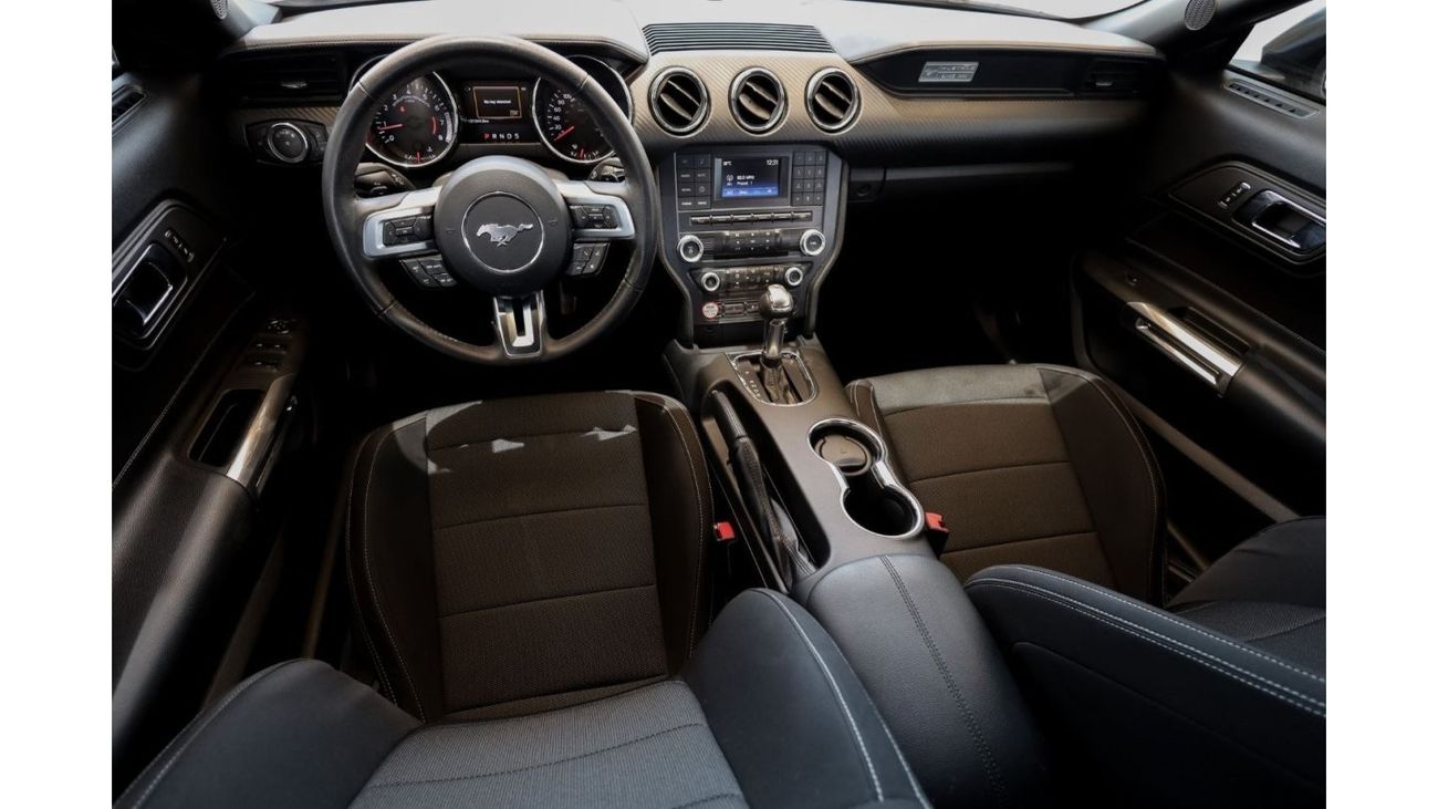Ford Mustang Std Ford Mustang Convertible 2015 GCC with Flexible Down-Payment/ Flood Free.