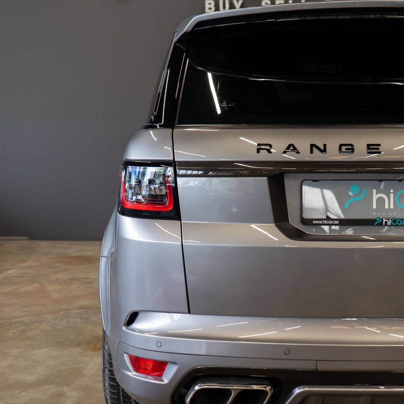 لاند روفر رينج روفر سبورت AED 4,407 pm • 0% Downpayment • Range Rover Sport SVR Carbon Edition • 1 Year Warranty