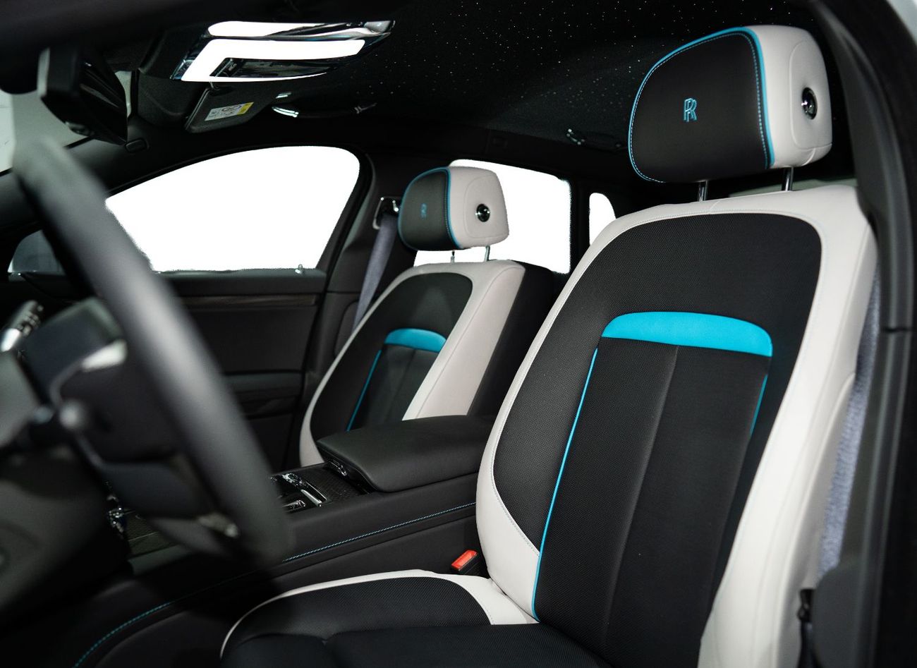 Rolls-Royce Ghost VERY LOW MILEAGE | 2024 ROLLS ROYE GHOST | BLACK BADGE | STARLIGHT | REAR TVS | | CARBON RIMS