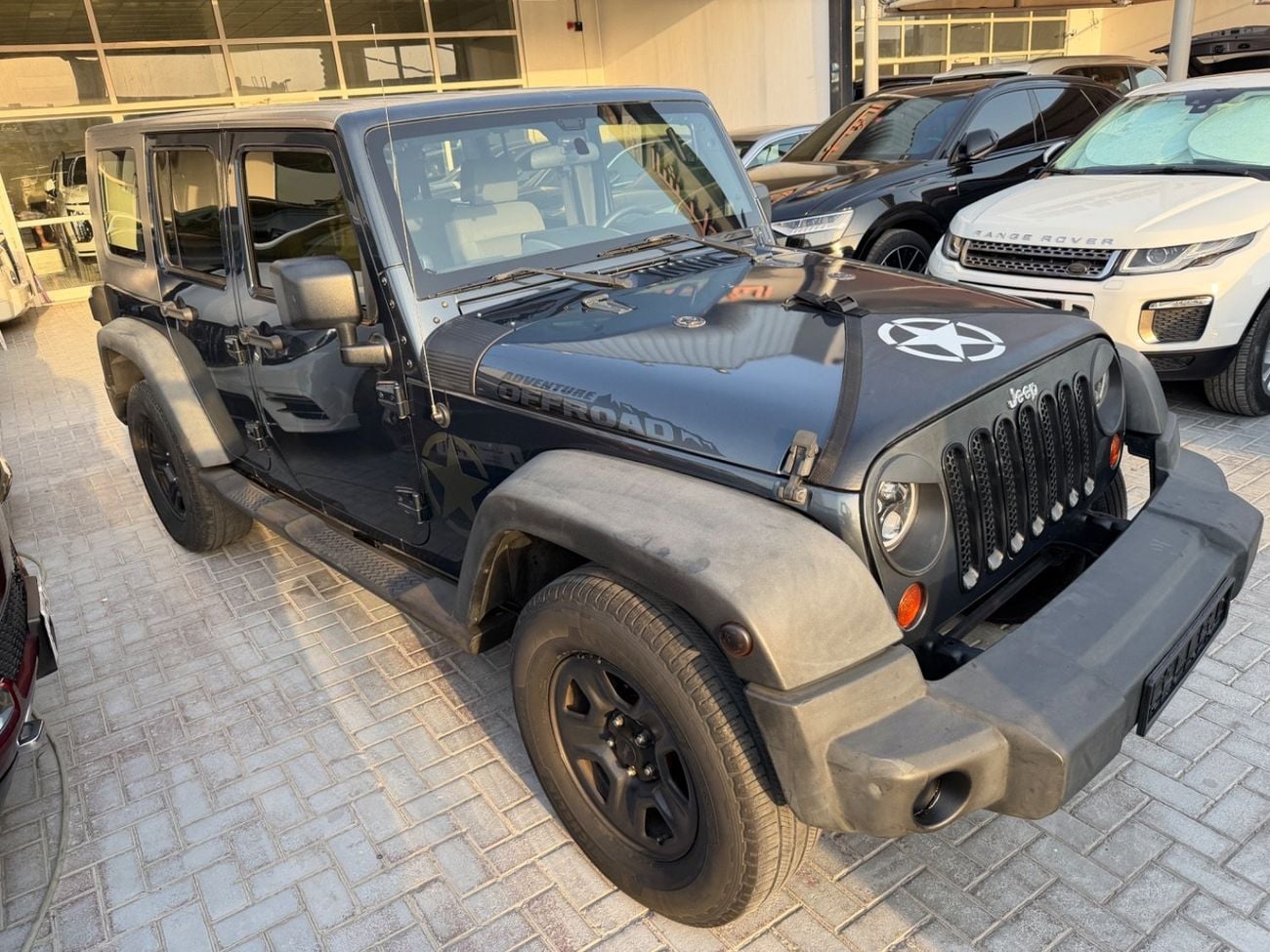 جيب رانجلر أنليميتد 6.75L Short Wheelbase