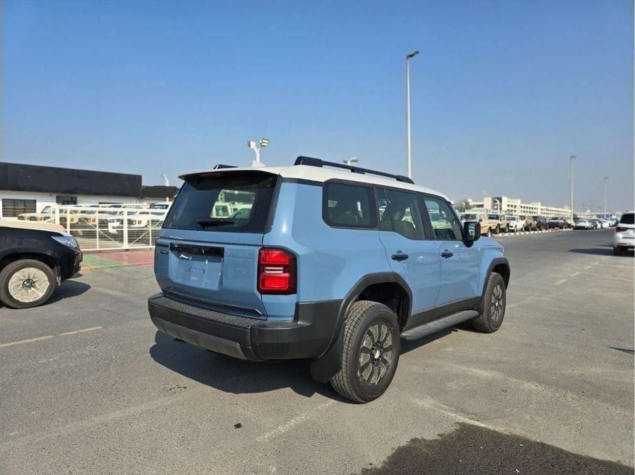 تويوتا برادو ADV 1st Edition 2.4T First Edition 2.4T European Spec Dual Tone Color