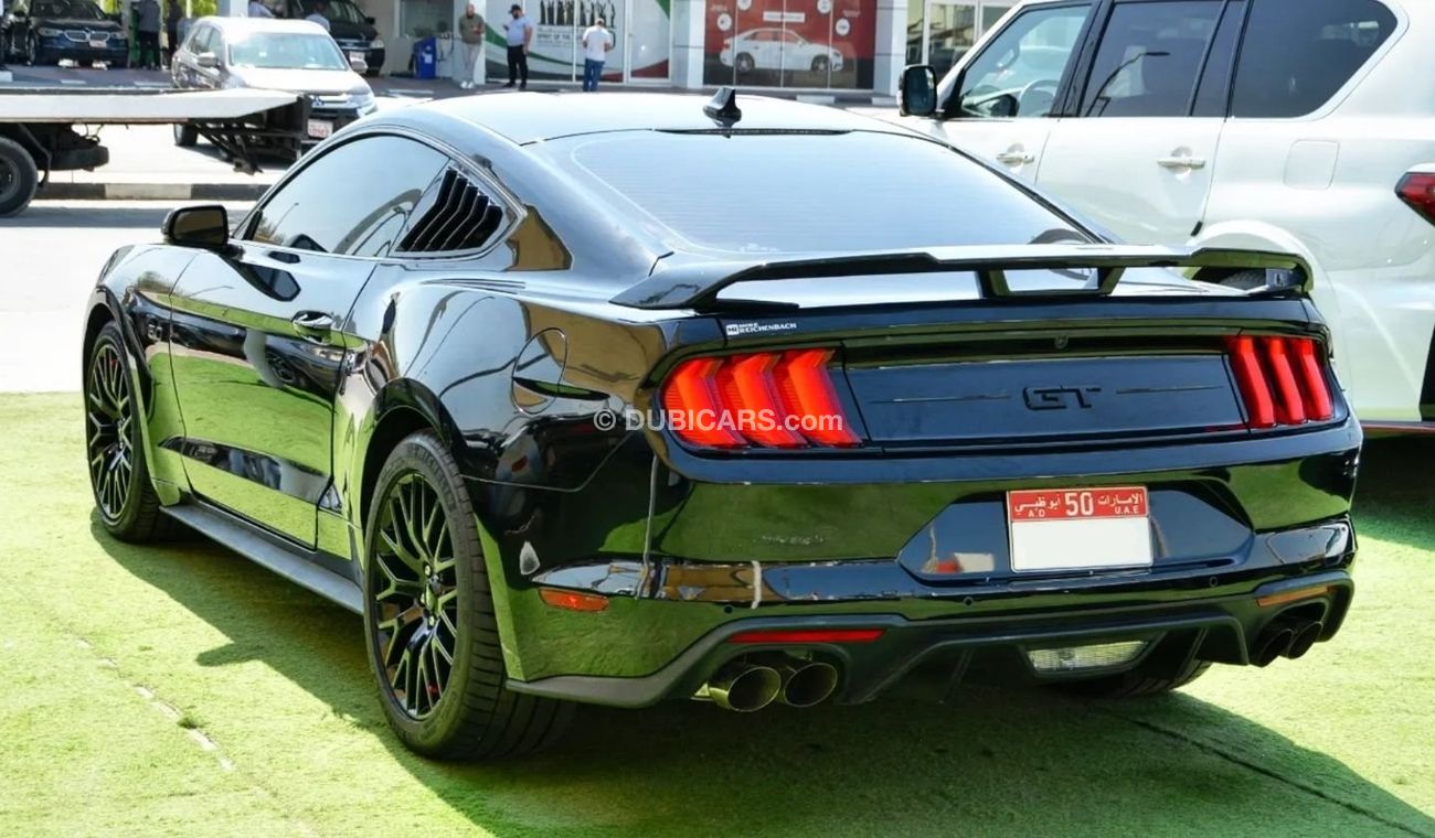 Ford Mustang $*DIGITAL CLUSTER*$ Premium FullOption GT V8 2021/Active Exhaust/Very Low Miles/Excellent Condition