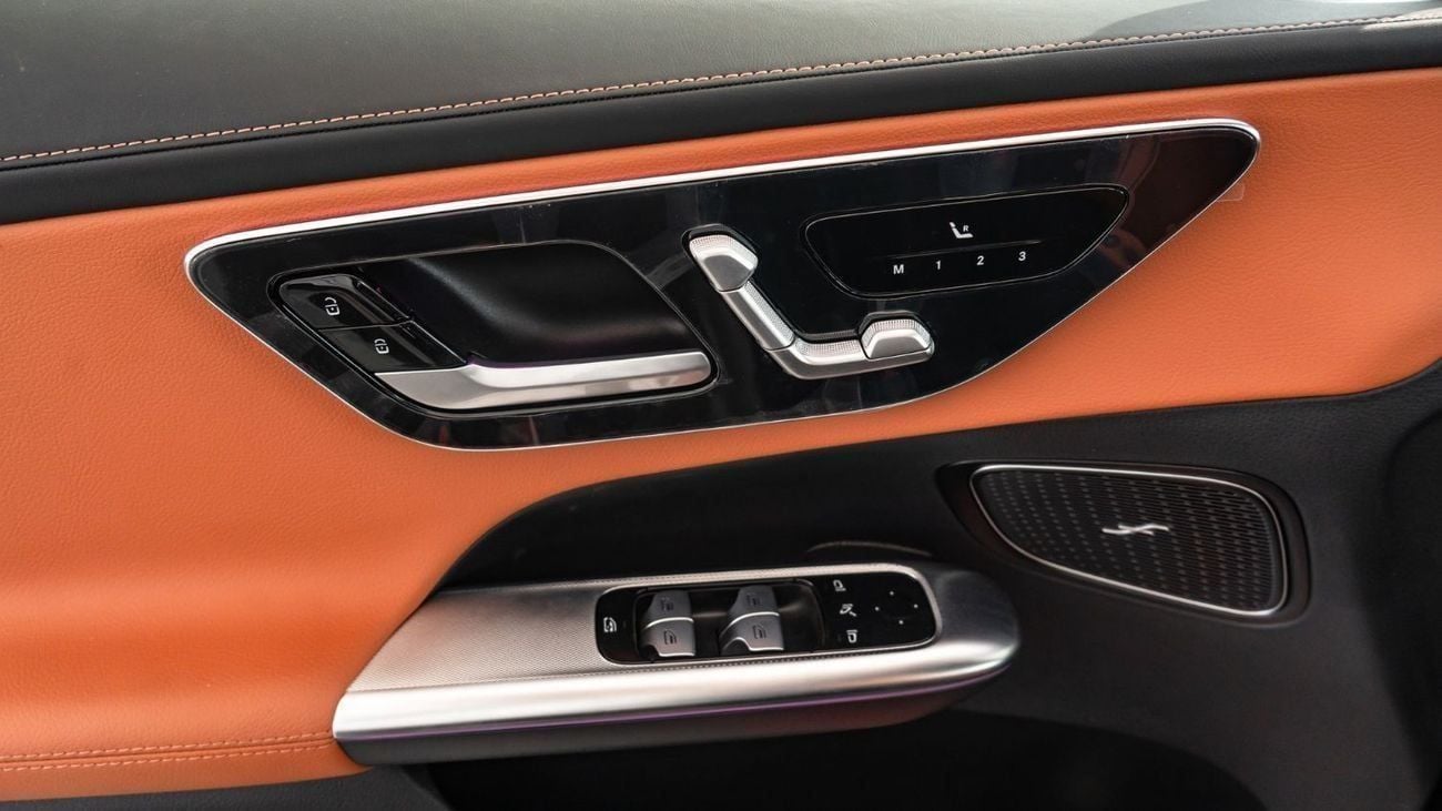 مرسيدس بنز GLC 300 2025 | MERCEDES GLC 300 L 4MATIC DAYNAMIC 7 SEATS