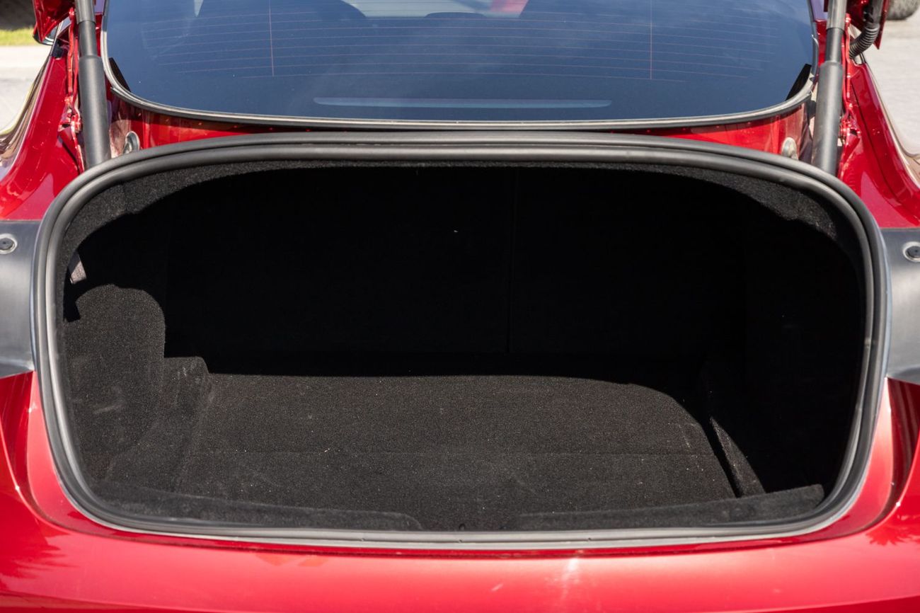 تسلا موديل 3