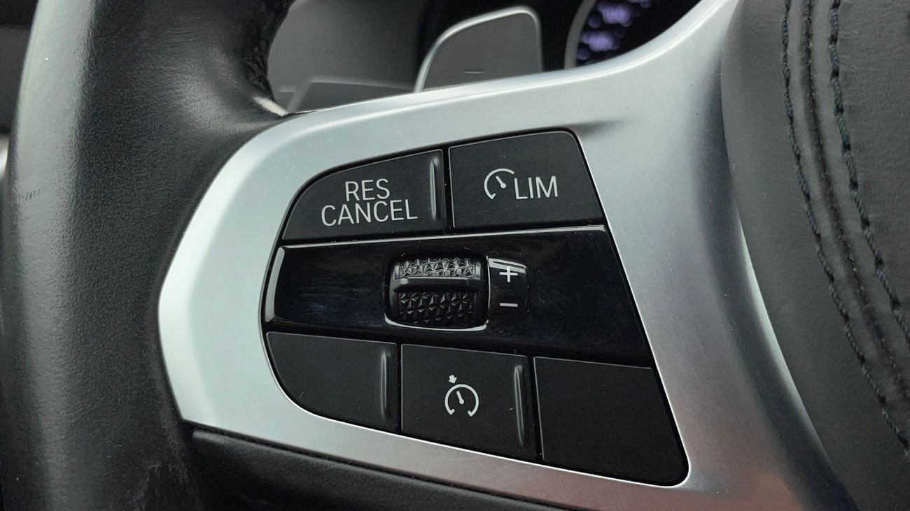 بي أم دبليو 520i M SPORT 2 | بدون دفعة مقدمة | اختبار القيادة في المنزل