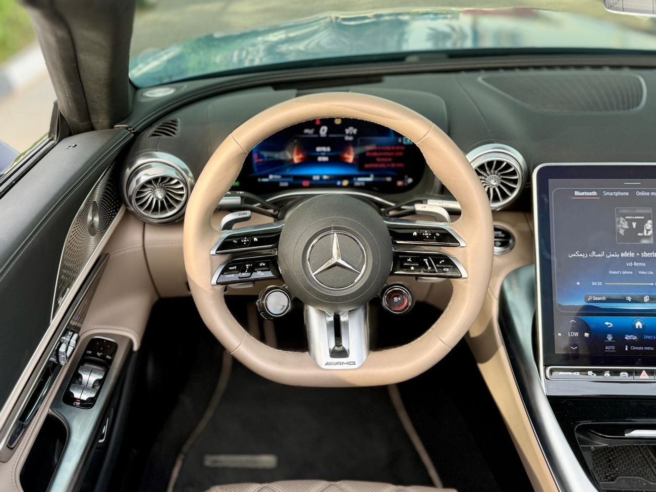 مرسيدس بنز SL 63 AMG Roadster SE Performance