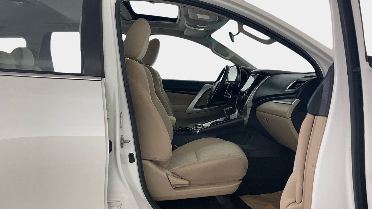 ميتسوبيشي مونتيرو سبورت GLS Mid | upto AED 20,000 Ramadan Discount | شامل الضمان | 0 ﺪﻔﻋﺓ ﺃﻮﻟﻯ