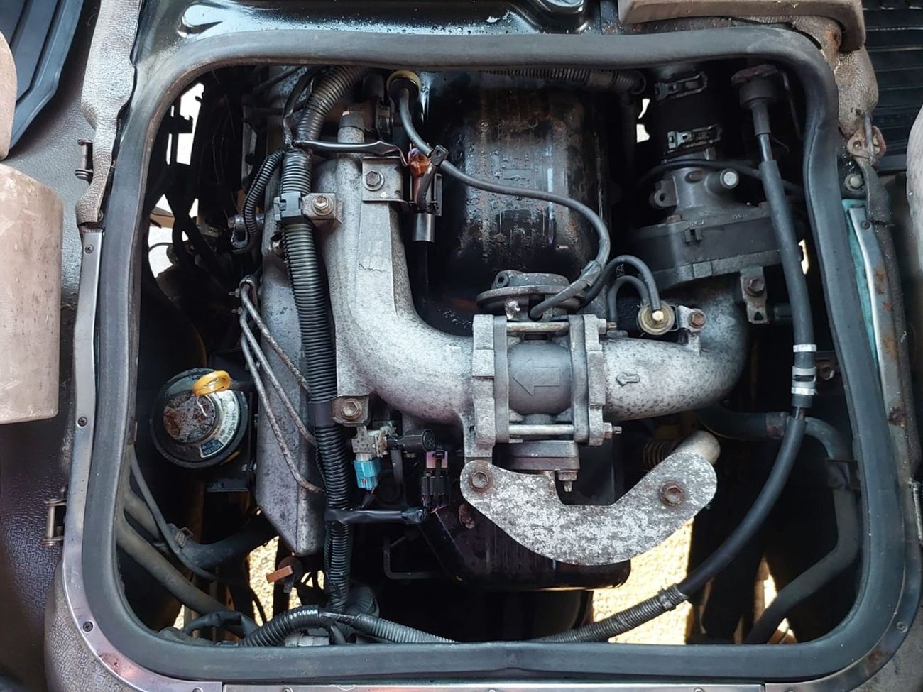 Toyota Coaster TOYOTA COASTER BUS RHD 1999 MODEL 4.1 L DIESEL AUTOMATIC(PM05798)