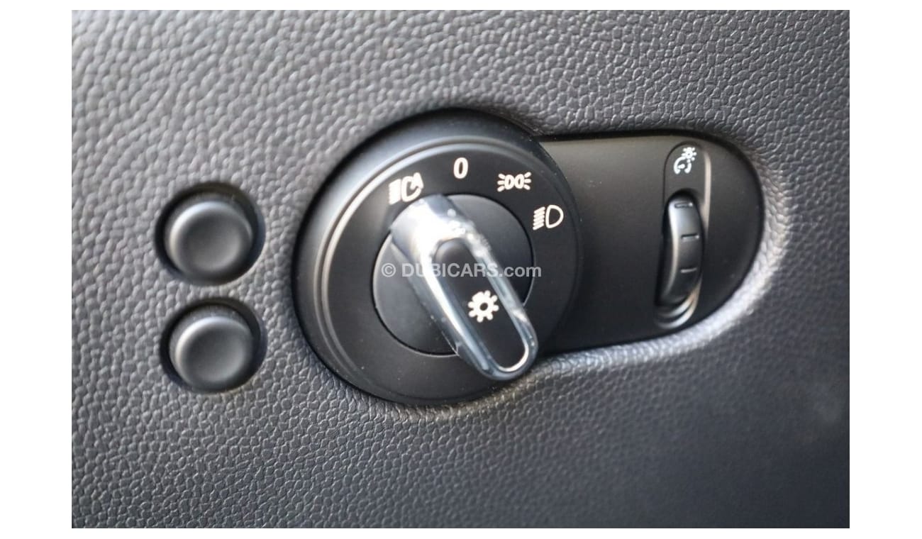 Mini Cooper One MINI_COPER_2021_FULL_OPTIONS_TWIN_TURBO