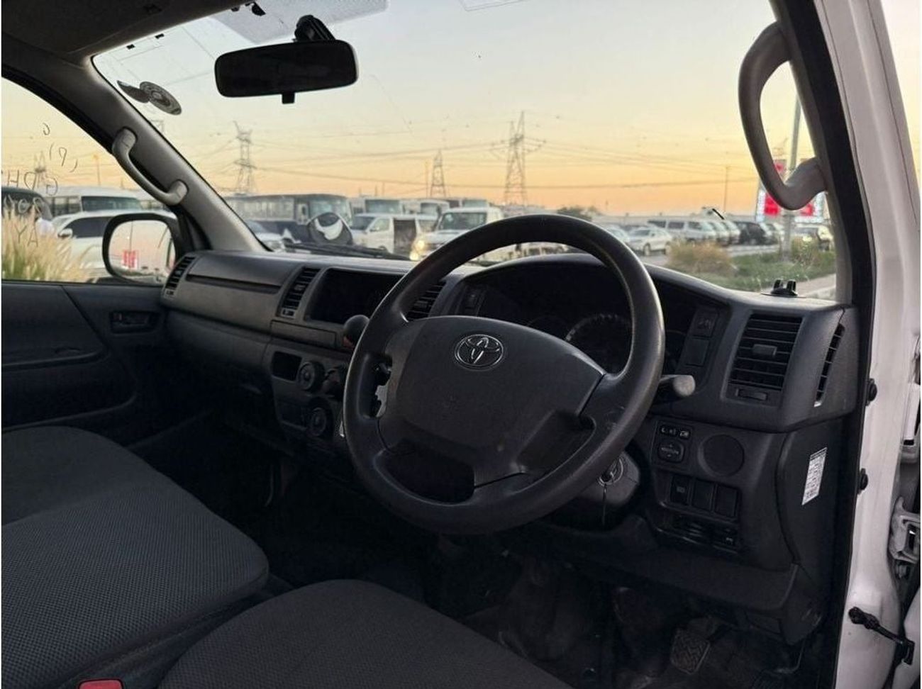 Toyota Hiace PREMIUM CONDITION | 2.8L DIESEL ENGINE | 2019 | RHD