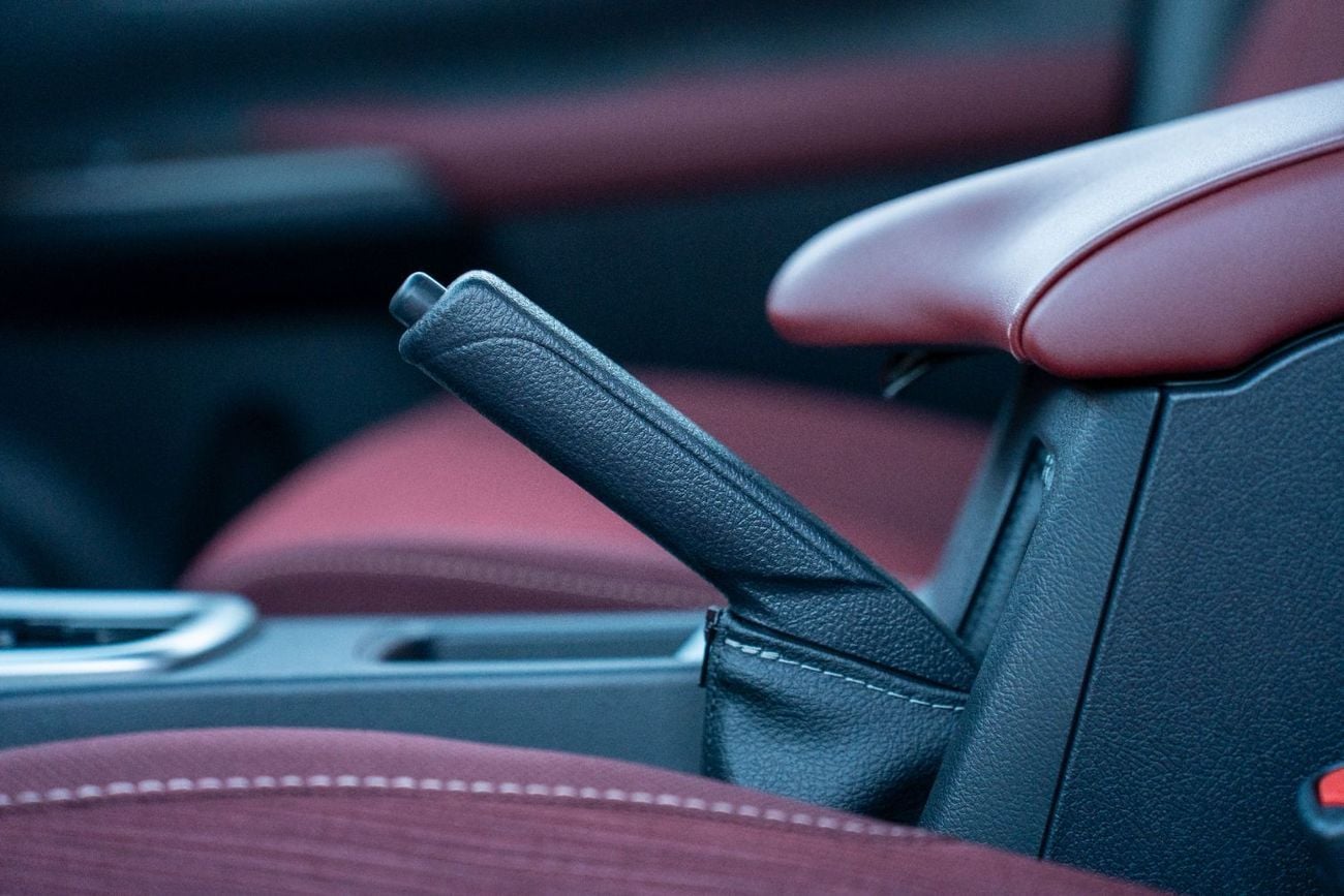 Toyota Hilux 2026 Toyota Hilux  SR5 D/C  (4.0 L) 4X4