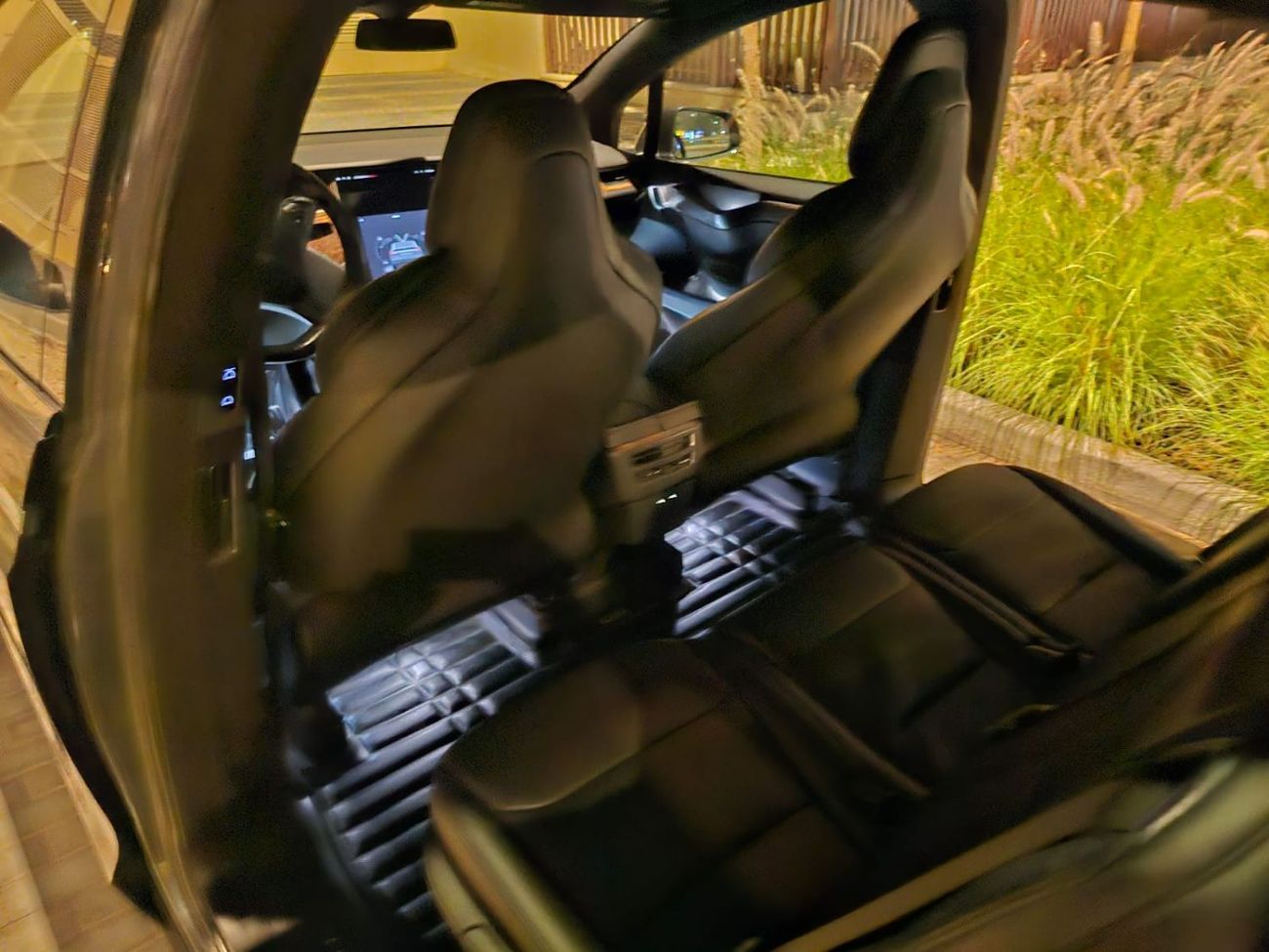 تسلا موديل اكس orignal paint