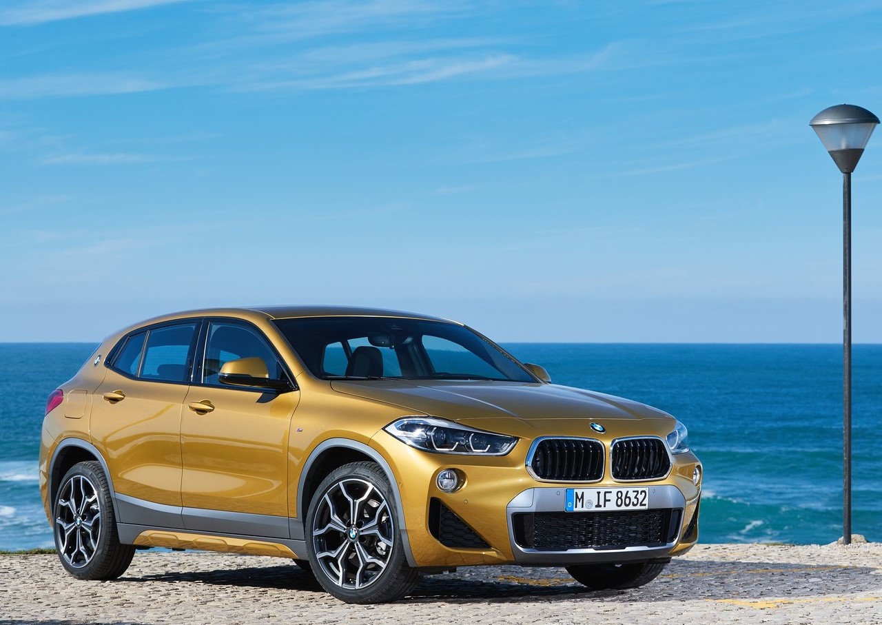 BMW X2 exterior - Front Right Angled