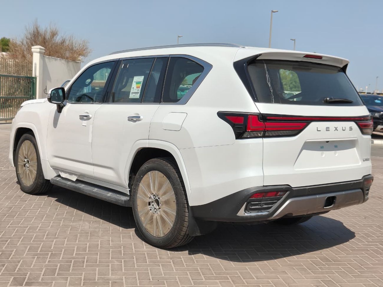 Lexus LX 600 Lexus LX 600 3.5L VIP 4 Seater 2024