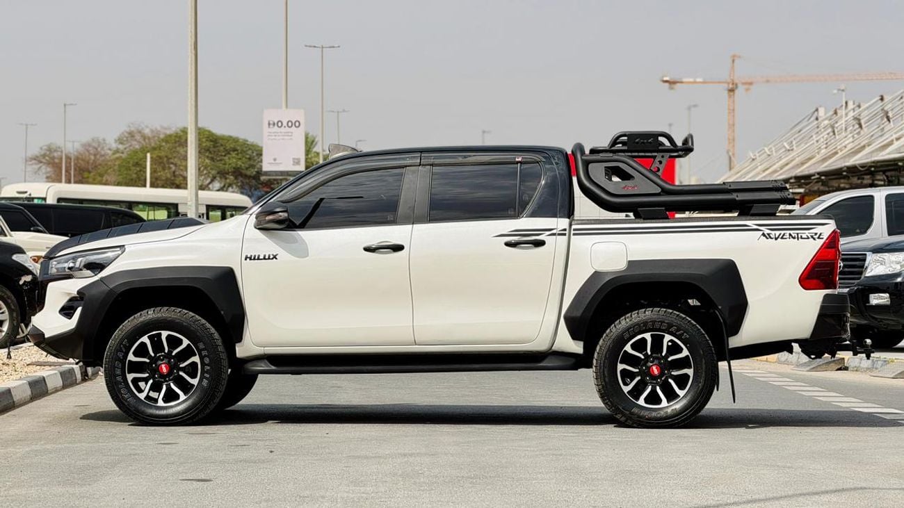 Toyota Hilux 2019 | 2.8L DIESEL ENGINE | AT | RHD | ROOF MOUNTED LED LIGHTS | 4X4 HEAVY SPORTS BAR WITH BASKET |