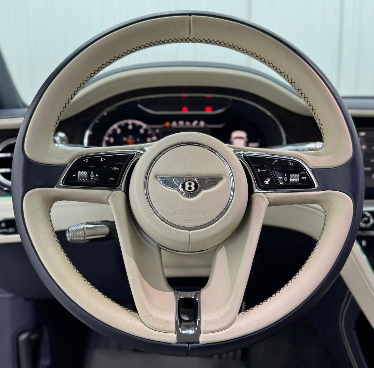 بنتلي كونتيننتال جي تي 2019 Bentley Continental GT, One Year Warranty, Full Service History, GCC