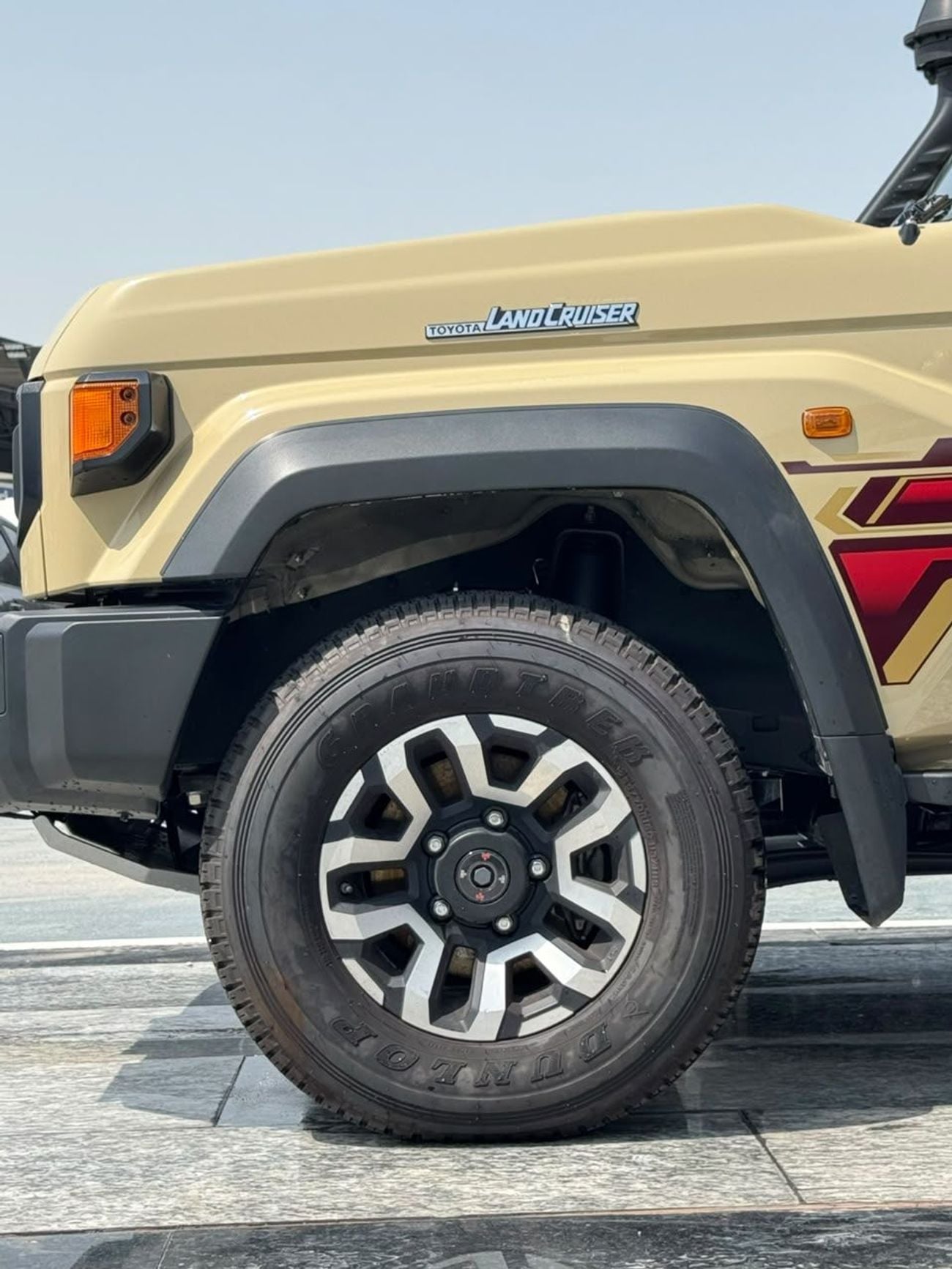 تويوتا لاند كروزر 70 LC76 LX - 2026