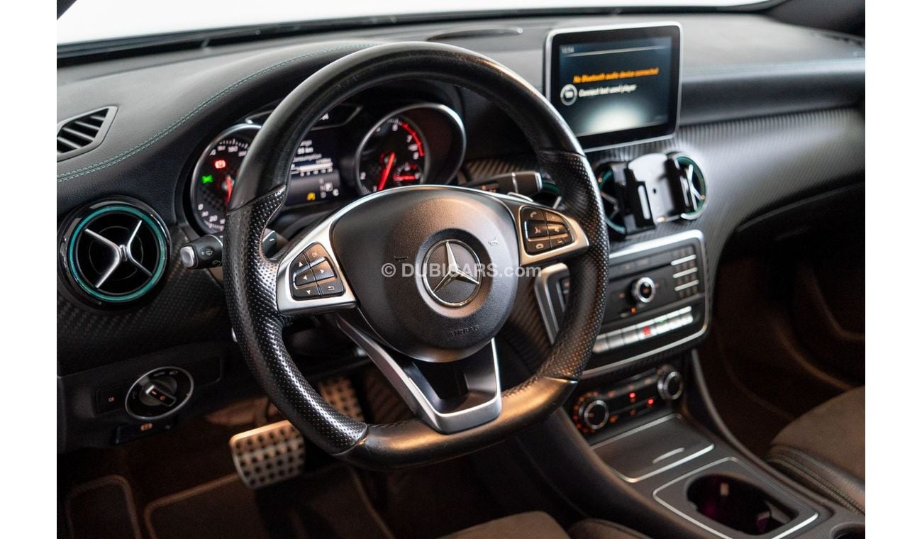 Mercedes-Benz A 250 Sport AMG 2016 Mercedes A250 AMG Petronas Edition / Full-Service History