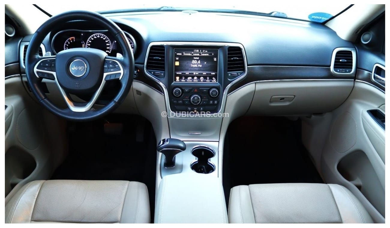 Jeep Grand Cherokee Limited Jeep Grand Cherokee 2015 GCC in excellent condition