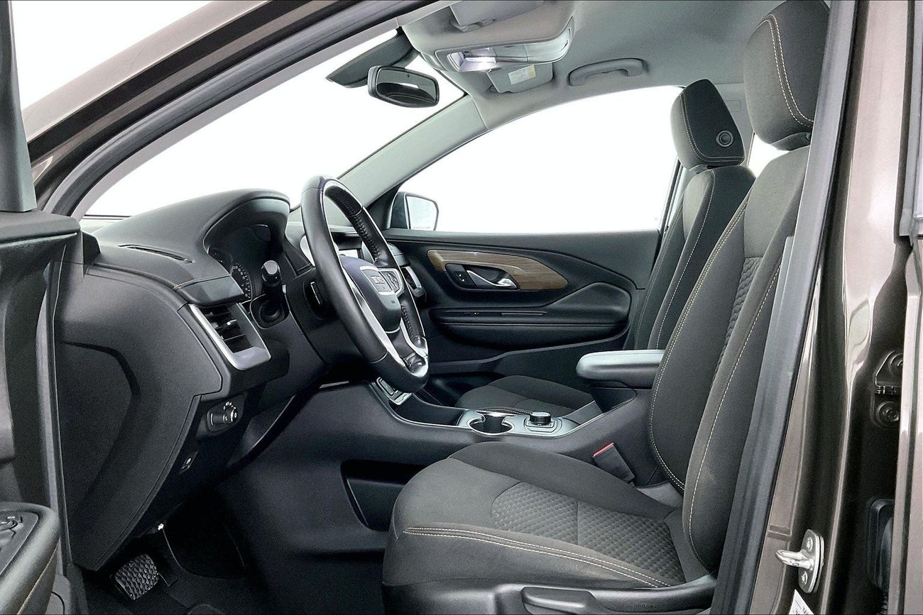 GMC Terrain SLE | 1 year free warranty | 0 down payment | 7 day return policy