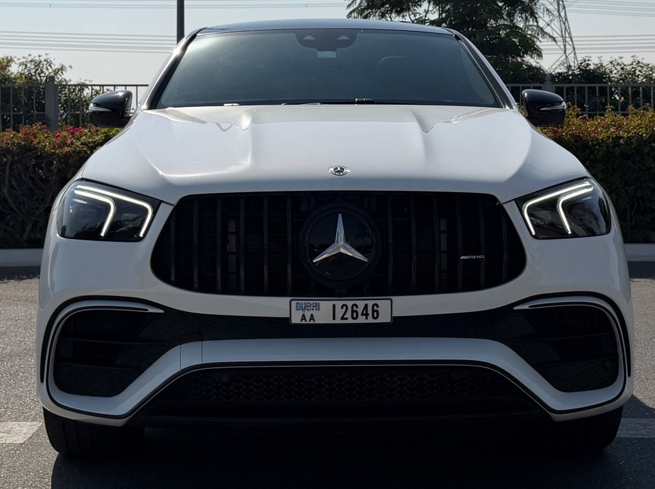 Mercedes-Benz GLE 63 S AMG The car is very clean. Full option trim. Brand new service history of the car is available. Well-mai