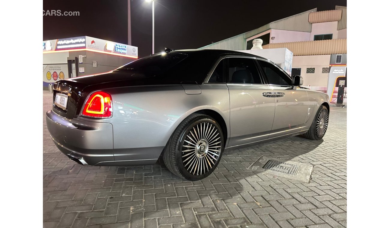 Rolls-Royce Ghost