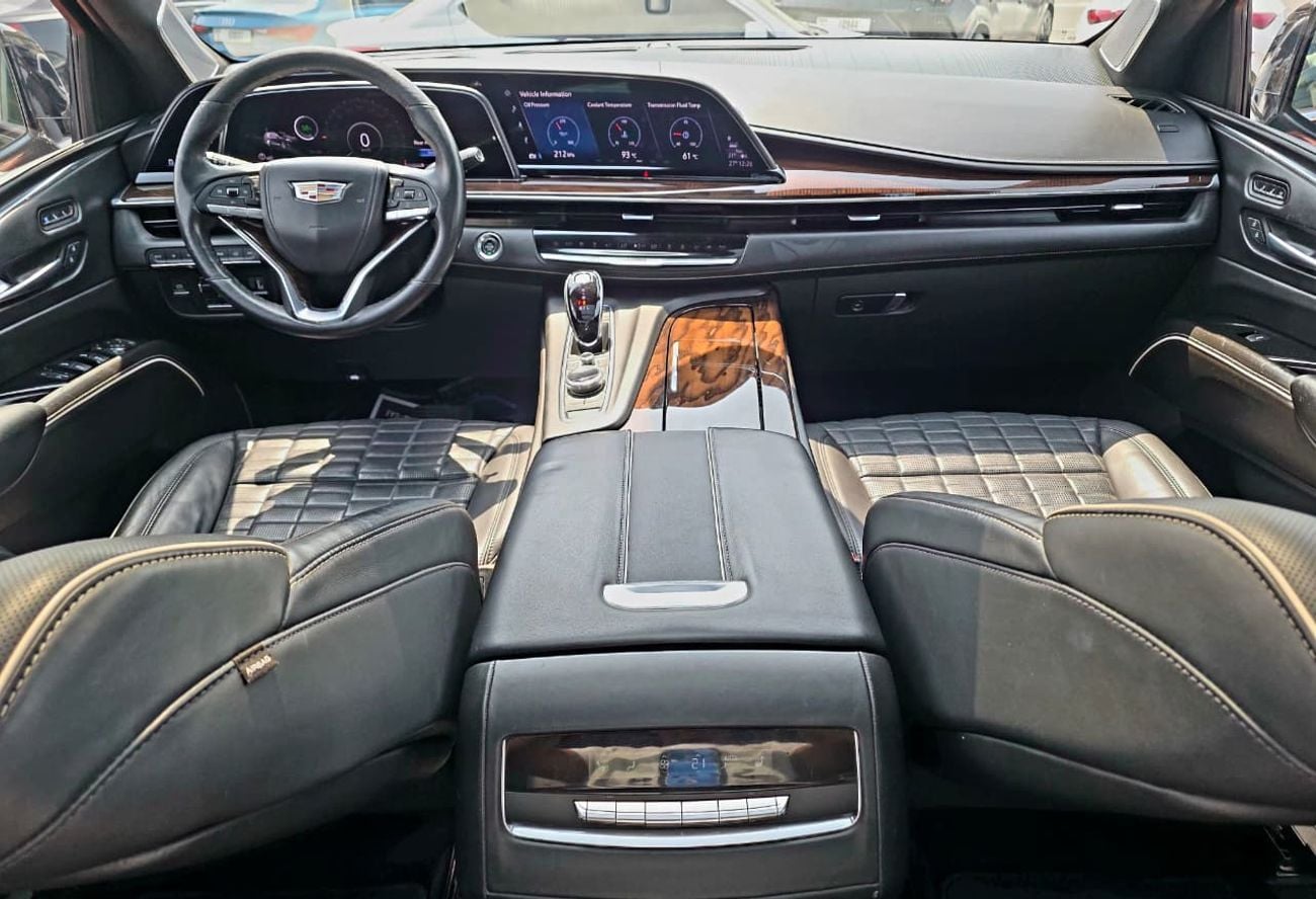 Cadillac Escalade Sport Platinum 6.2L AWD Original Paint 2021 GCC