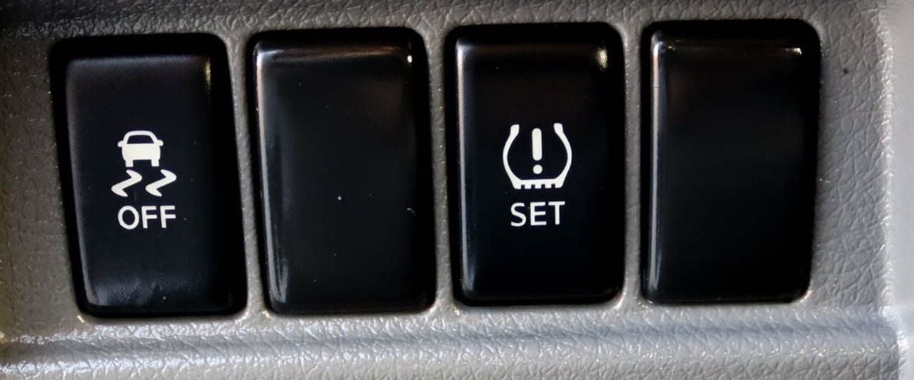 نيسان أورفان نيسان أورفان | 2.5 لتر | أوتوماتيك | 2021 | خليجية | خالية من الحوادث | بحالة ممتازة | 1327 شهرياً