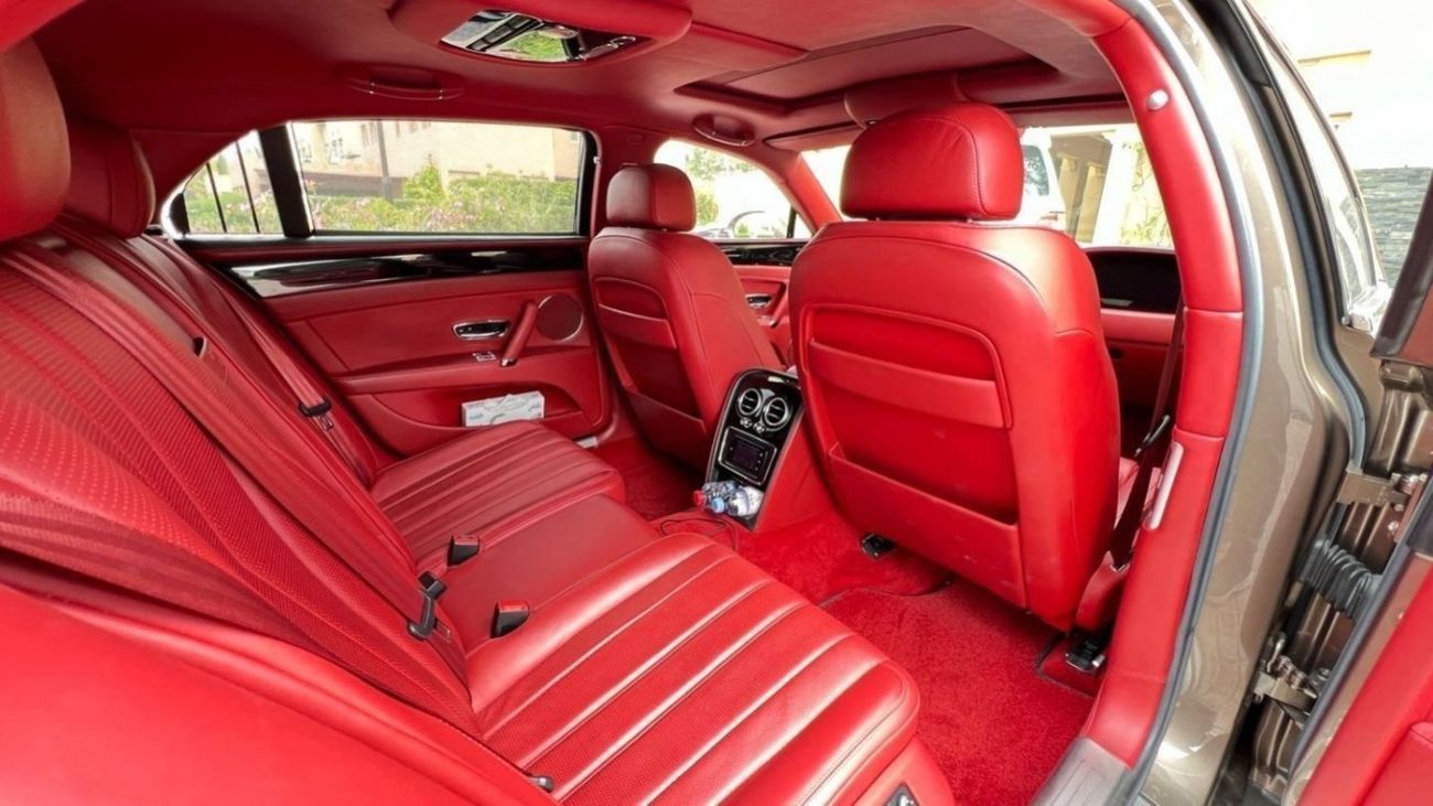 Bentley Flying Spur Bentley Flying Spur 2014 | GCC | W12 | Full Service History | Clean Car