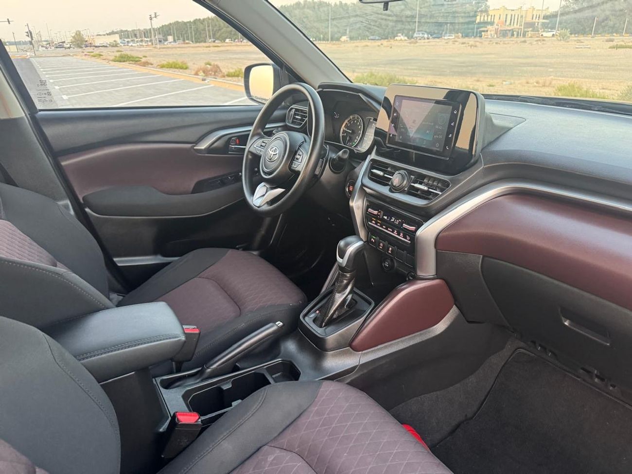 تويوتا أوربان كروزر TOYOTA URBAN CRUISER GL2023 GCC SPECS