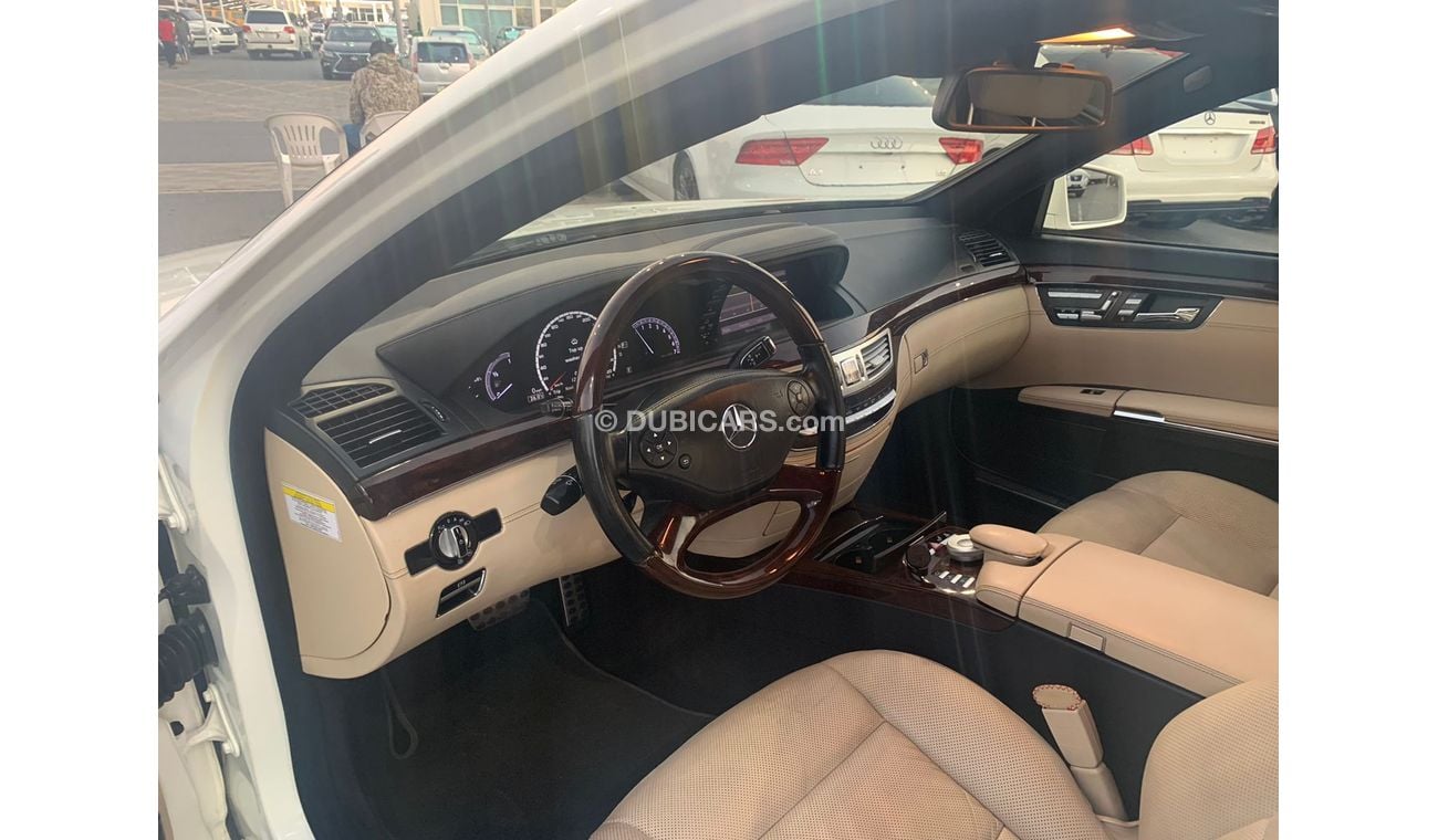 مرسيدس بنز S 550 Mercedes S550 2013