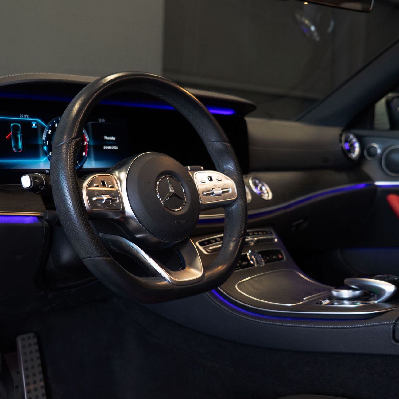 مرسيدس بنز E200 AED 2,586 pm• 0% Downpayment • Mercedes E200 Coupe • 1 Year Warranty